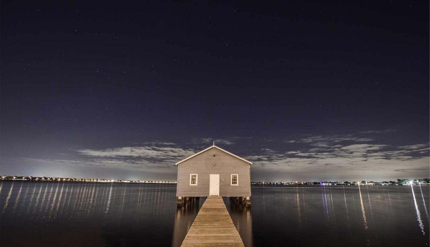 无需实名上网卡:网络平台代理获利四万