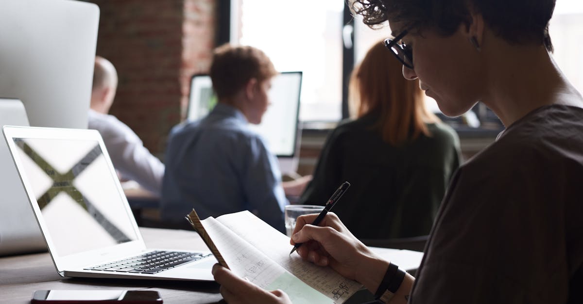 短信自动化：如何提高客户互动和参与度？